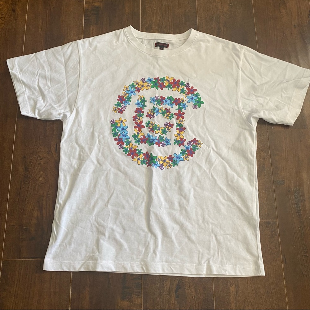 Clot Apparel Men’s Tee Size Small Colorful Flower Pattern